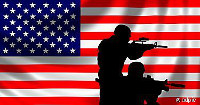 USA-Flagge mit Soldaten